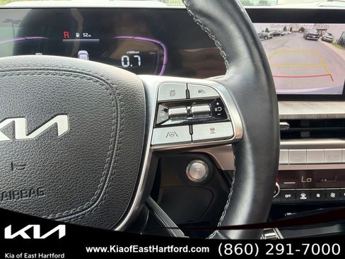 Certified 2024 Kia Telluride EX w/ EX Captain's Chair Package AWD/4WD image 33
