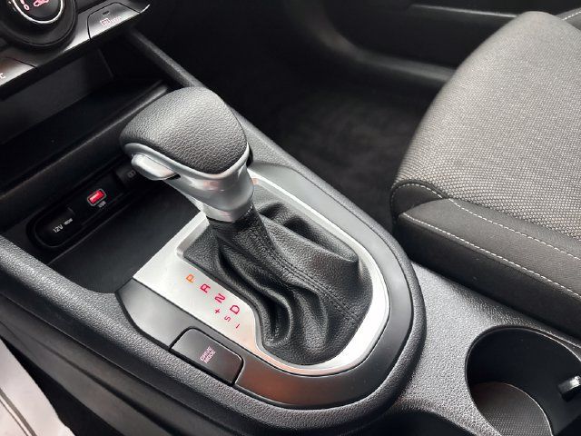 Used 2024 Kia Forte LXS FWD image 17