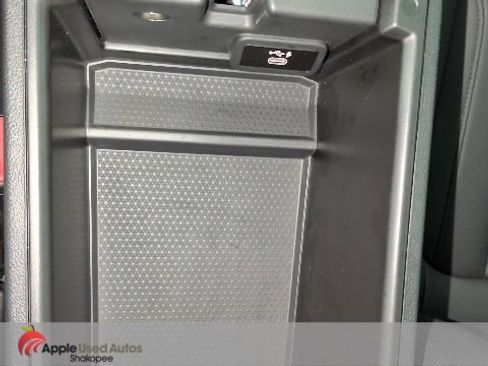 Used 2020 BMW 330i xDrive Sedan w/ M Sport Package image 21