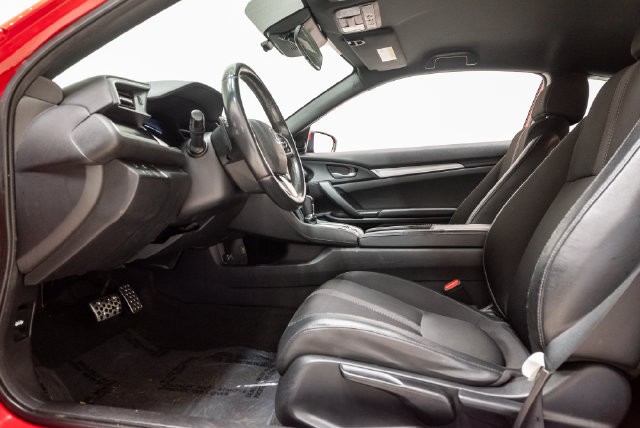 Used 2020 Honda Civic Sport image 11