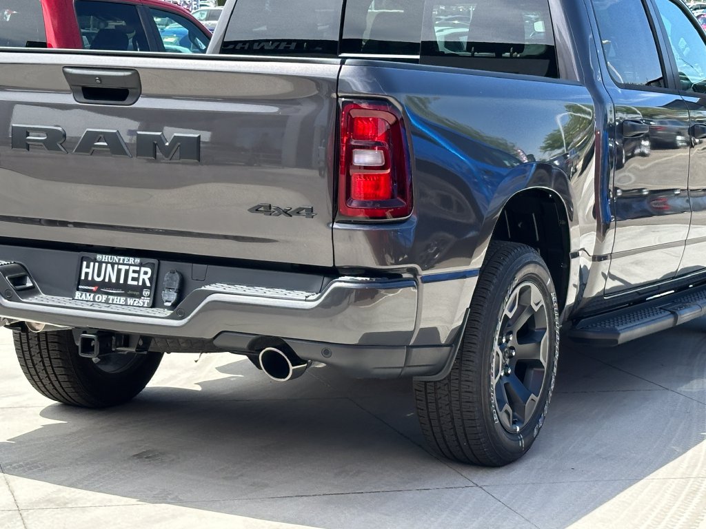 New 2026 RAM 1500 Express AWD/4WD image 8