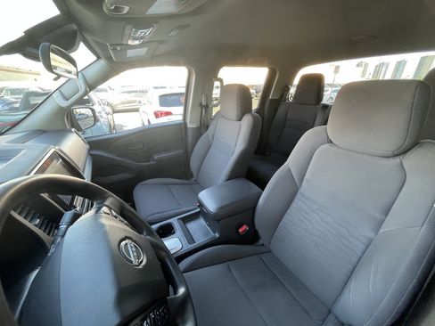 Used 2022 Nissan Frontier S w/ Technology Package image 14