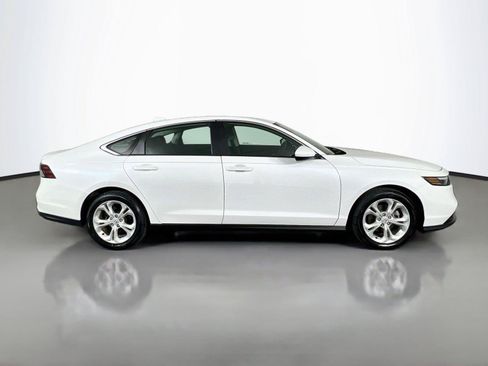 Used 2023 Honda Accord LX image 7