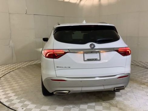 Used 2023 Buick Enclave Essence w/ Trailering Package, 5000 lbs. FWD image 7