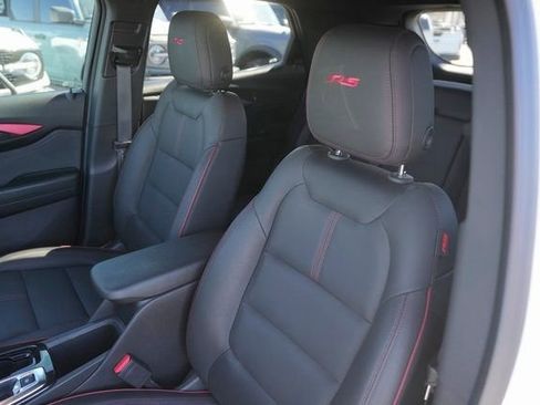 Used 2024 Chevrolet TrailBlazer RS w/ Driver Confidence Package image 10