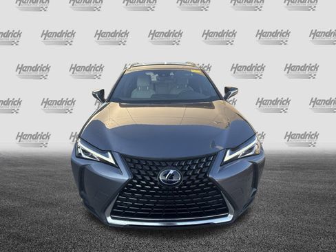 Used 2019 Lexus UX 250h image 3