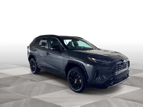 Used 2023 Toyota RAV4 XSE AWD/4WD image 2
