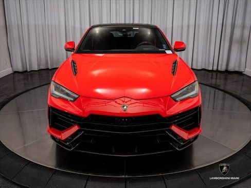 Used 2023 Lamborghini Urus Performante AWD/4WD image 5