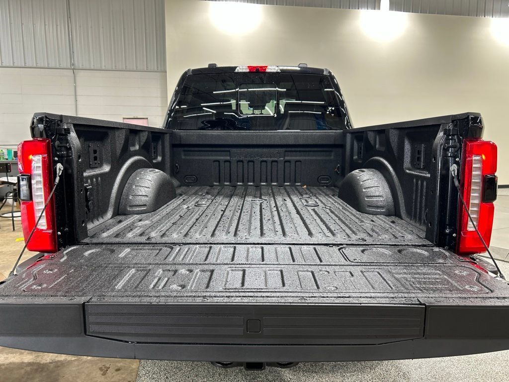 New 2027 Ford F250 XLT w/ XLT Premium Package AWD/4WD image 30