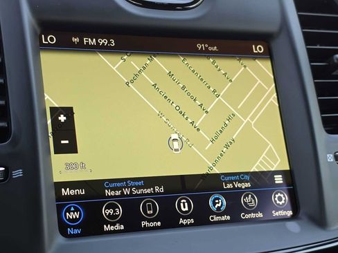 Used 2023 Chrysler 300 S RWD image 27