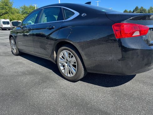 Used 2019 Chevrolet Impala LS FWD image 3