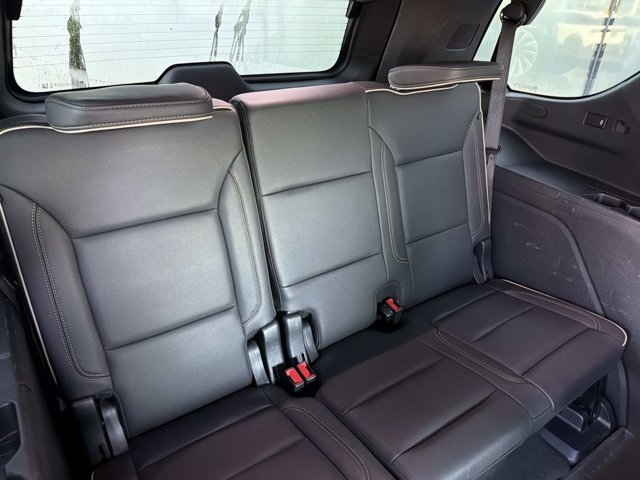 Used 2022 GMC Yukon SLT w/ SLT Premium Package RWD image 23
