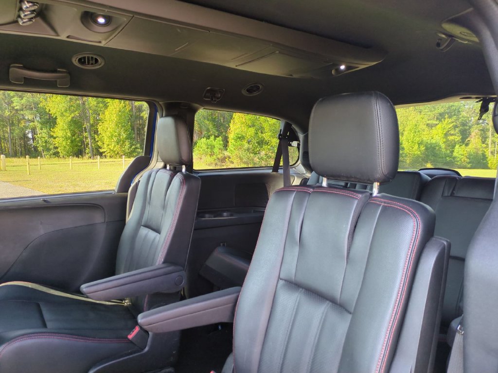 Used 2020 Dodge Grand Caravan GT FWD image 27