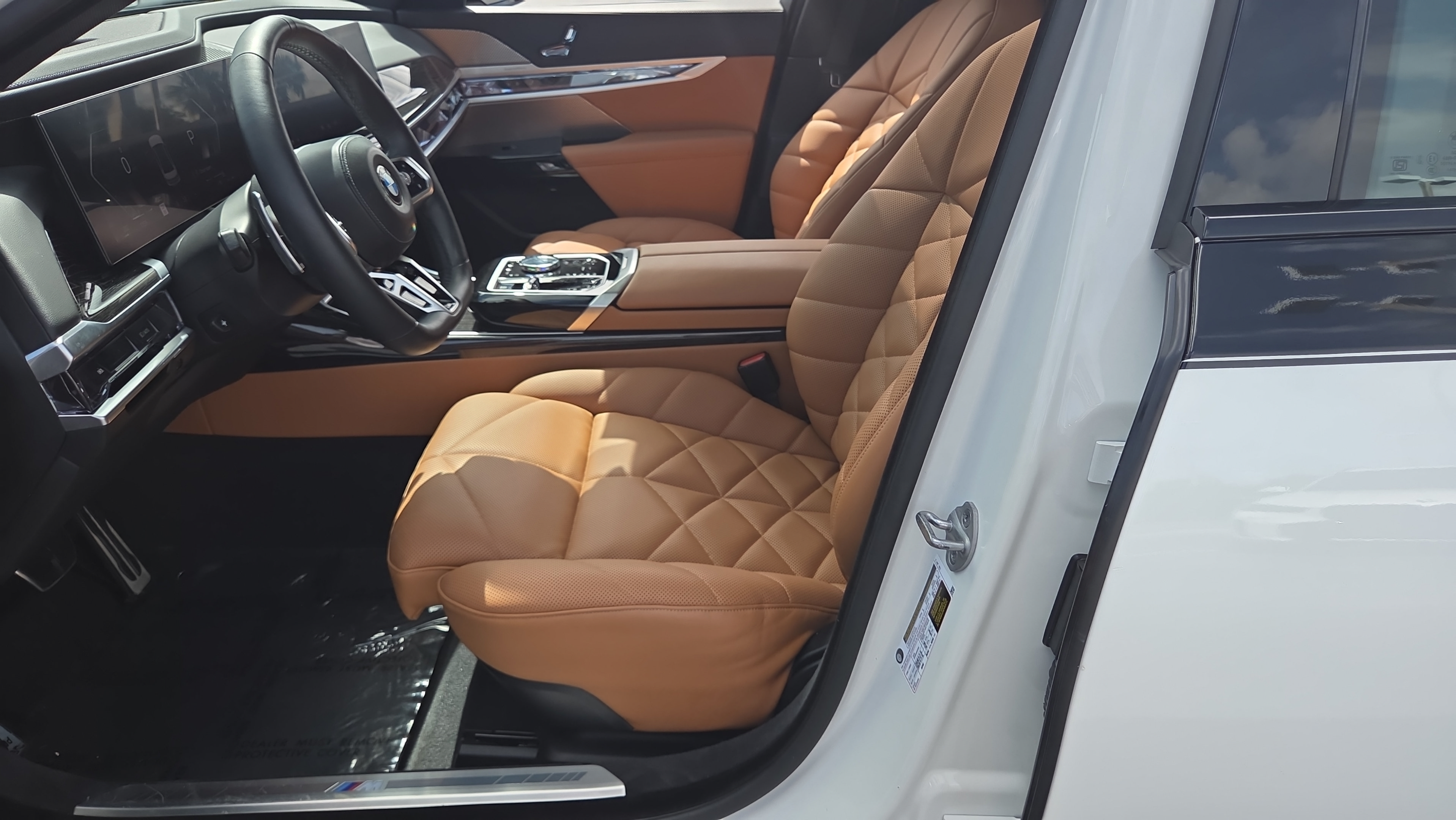 Certified 2024 BMW 740i w/ Premium Package 2 RWD image 9