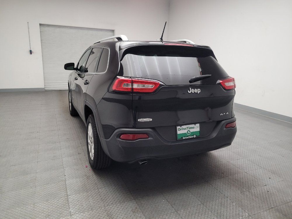 Used 2014 Jeep Cherokee Latitude w/ Cold Weather Group AWD/4WD image 6