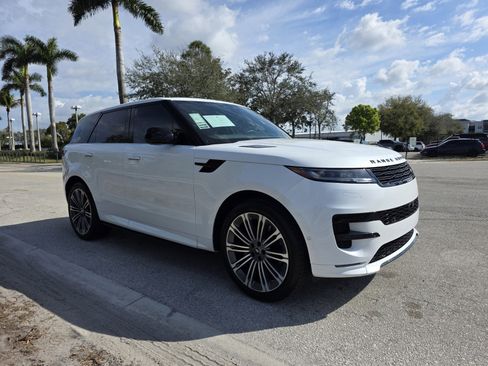 Certified 2024 Land Rover Range Rover Sport Dynamic SE image 24