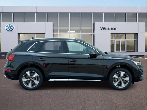 Used 2023 Audi Q5 2.0T Premium w/ Convenience Package AWD/4WD image 6