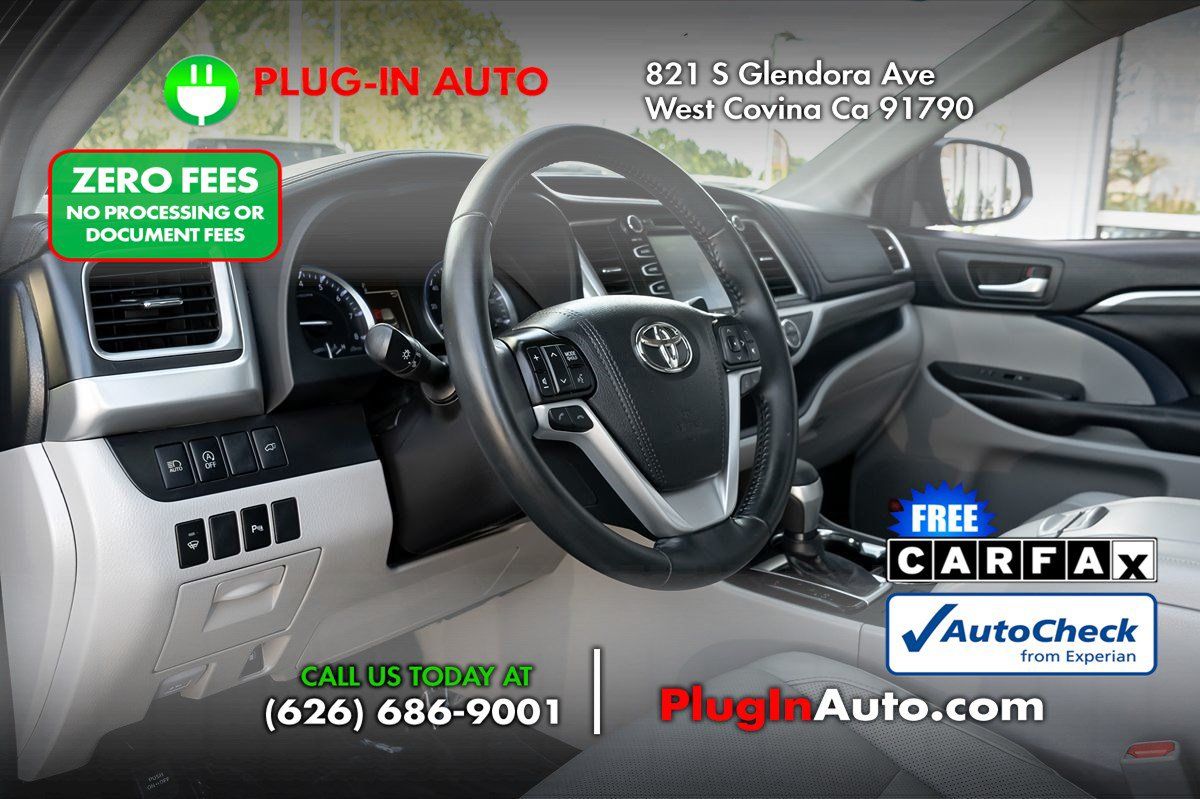 Used 2019 Toyota Highlander Limited AWD/4WD image 7