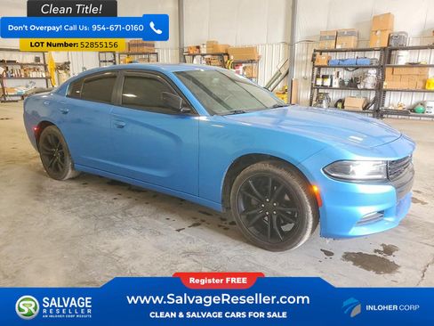 Used 2016 Dodge Charger SXT w/ Plus Group RWD image 5