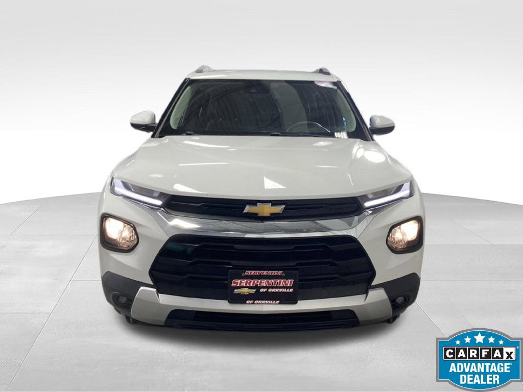 Used 2021 Chevrolet TrailBlazer LT w/ Convenience Package FWD image 2