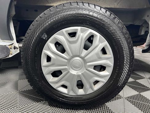 Used 2025 Ford Transit 250 Low Roof w/ Exterior Upgrade Package RWD image 18