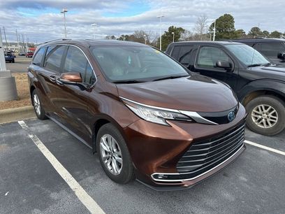 Certified 2024 Toyota Sienna Limited