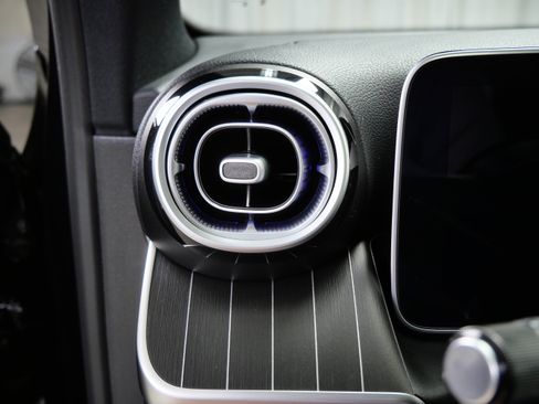 Certified 2026 Mercedes-Benz GLC 300 4MATIC image 22