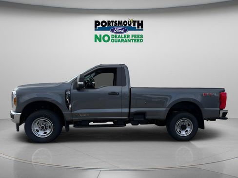 New 2026 Ford F350 XL w/ FX4 Off-Road Package AWD/4WD image 2