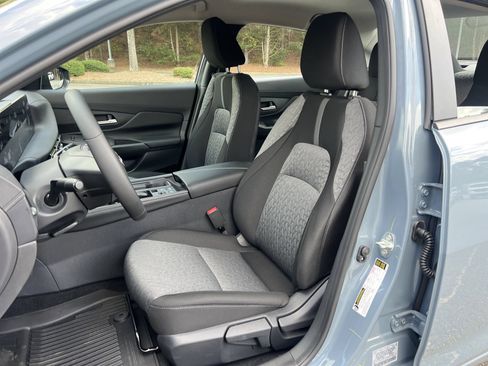 New 2026 Nissan Sentra SV w/ SV Convenience Package FWD image 14
