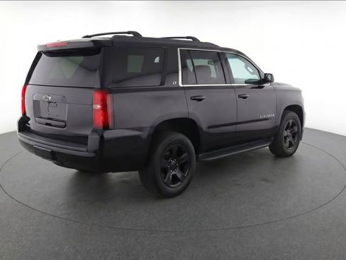 Used 2019 Chevrolet Suburban LT AWD/4WD image 8
