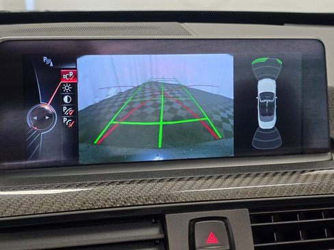 Used 2015 BMW M4 Convertible image 39