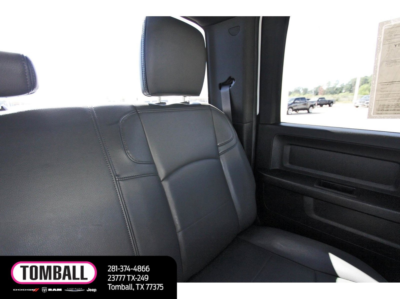 Used 2022 RAM 2500 Tradesman w/ Chrome Appearance Group AWD/4WD image 12