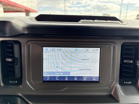 Used 2022 Ford Bronco Outer Banks AWD/4WD image 19