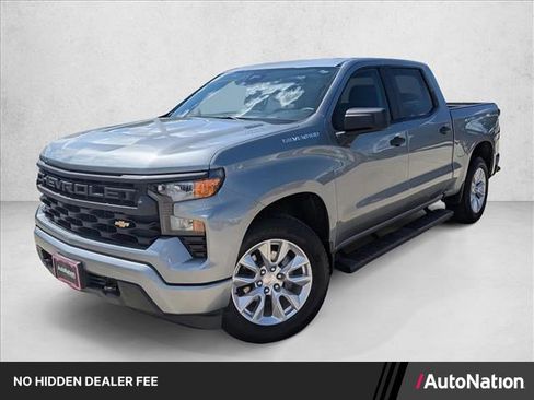 Used 2025 Chevrolet Silverado 1500 Custom RWD image 1