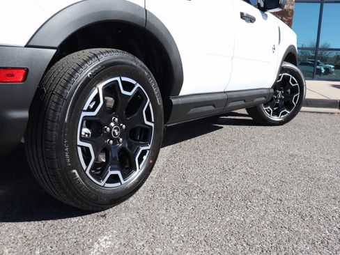 New 2026 Ford Bronco Sport Outer Banks image 11