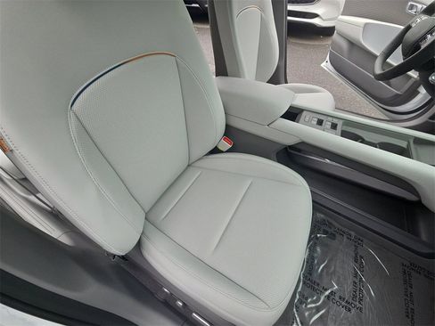 New 2025 Hyundai Ioniq 6 Limited image 10
