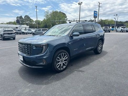 New 2026 GMC Acadia Denali Ultimate FWD image 18