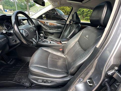 Used 2014 INFINITI Q50 Premium w/ Deluxe Touring Package AWD/4WD image 13
