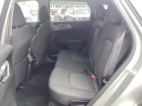 Certified 2023 Kia Sportage LX image 15