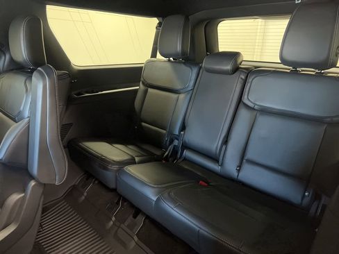 New 2026 Ford Expedition Max Platinum w/ Stealth Performance Package AWD/4WD image 10