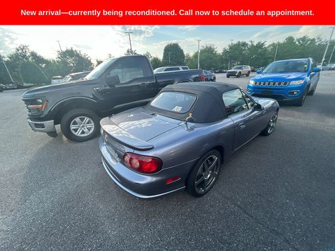 Used 2004 MAZDA MX-5 Miata MAZDASPEED RWD image 6
