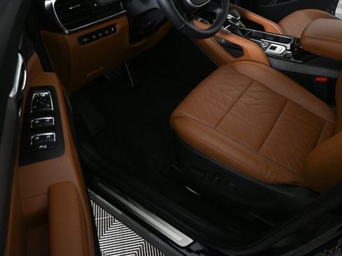 Used 2025 Kia Telluride SX X-Line image 8