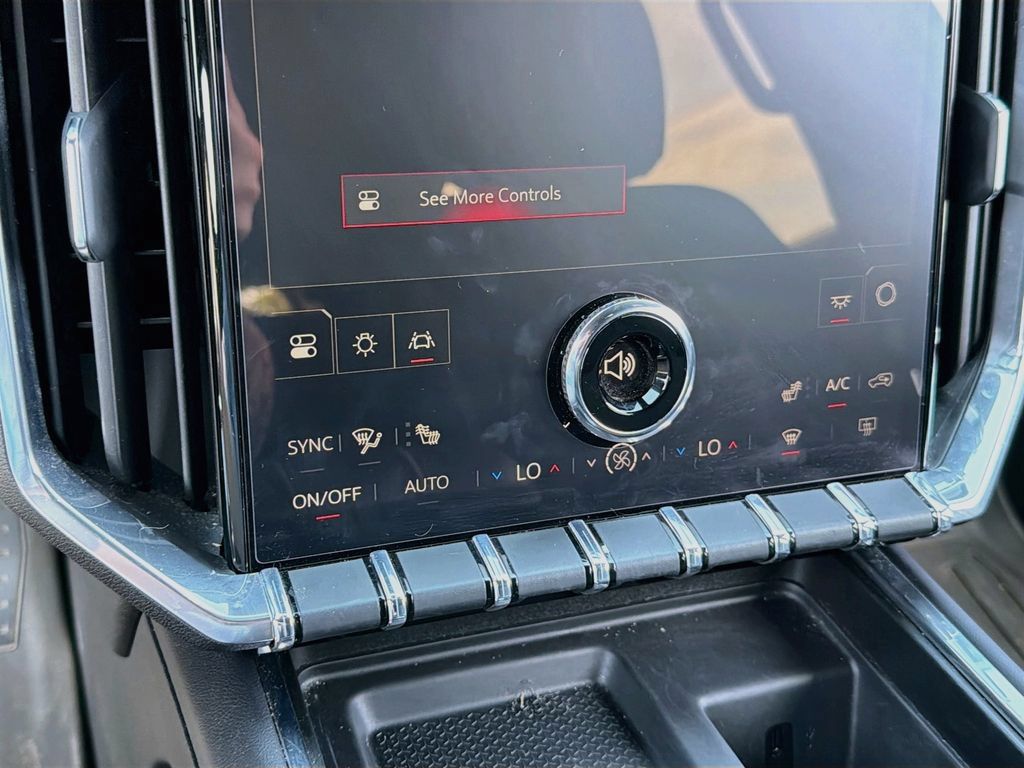 Used 2025 GMC Acadia Elevation FWD image 16