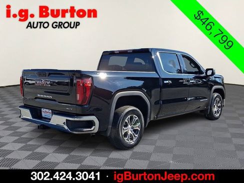 Used 2024 GMC Sierra 1500 SLT image 3