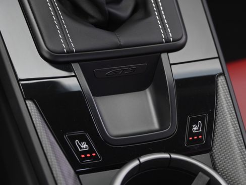 Used 2022 Porsche 911 GT3 image 40