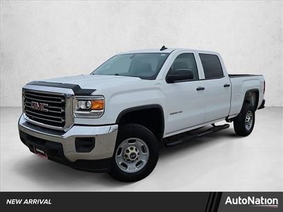 Used 2016 GMC Sierra 2500 4x4 Crew Cab w/ Sierra Convenience Package