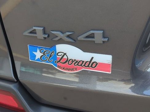 Used 2022 Jeep Cherokee Trailhawk w/ Trailer Tow Group image 23