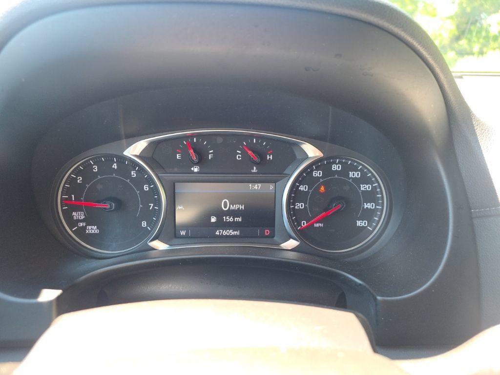 Used 2024 GMC Terrain SLT AWD/4WD image 22