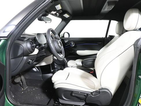 Certified 2023 MINI Cooper S w/ Signature Upholstery Package FWD image 3