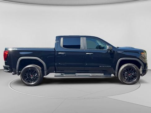 Used 2025 GMC Sierra 1500 Pro w/ Graphite Edition AWD/4WD image 6